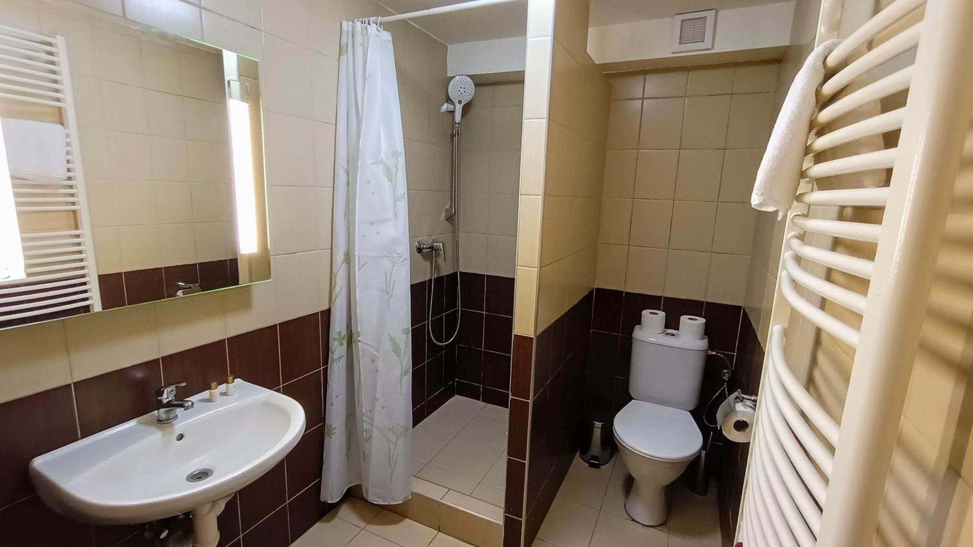 Apartments Gato Karlovy Vary Dalovice 外观 照片